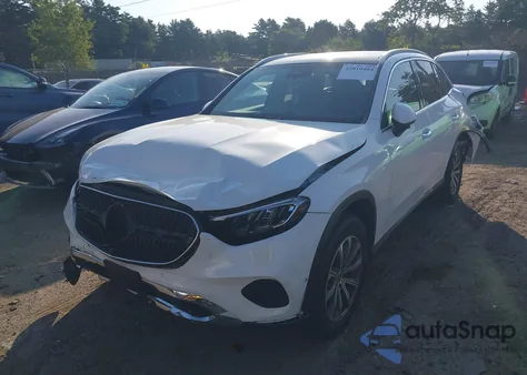 2024 Mercedes-Benz Glc z USA, uszkodzony, nr VIN W1NKM4HB7RF203786